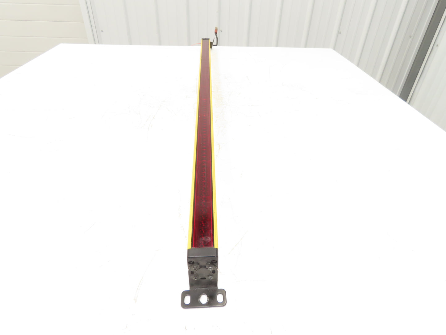 STI 70158-1148 Light Curtain Receiver MiniSafe 4600 Range 0.3-9m 24vdc