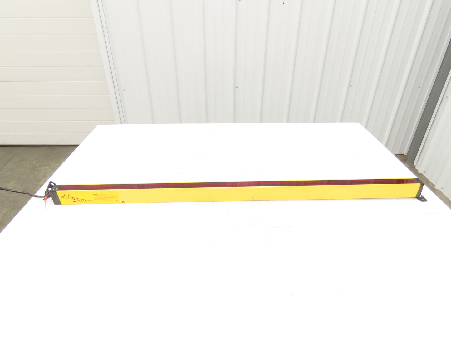 STI 70158-1148 Light Curtain Receiver MiniSafe 4600 Range 0.3-9m 24vdc