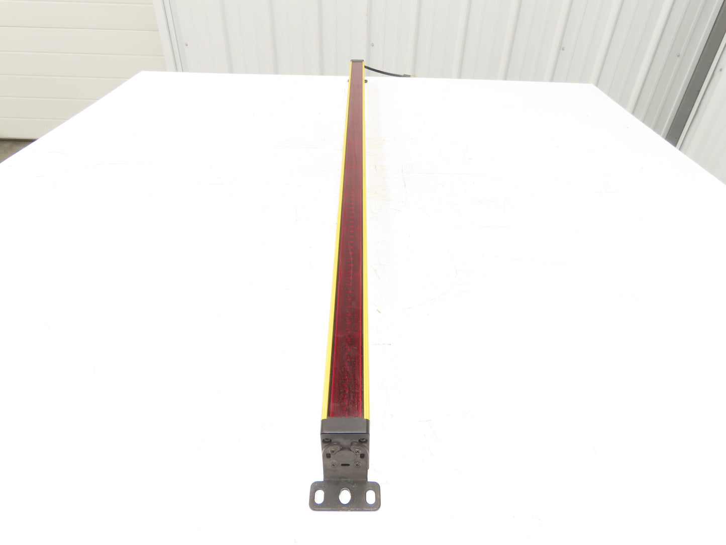 STI 70157-1018 Light Curtain 1045mm Transmitter MiniSafe 4600 24vdc