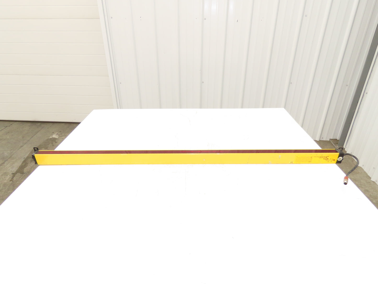 STI 70158-1076 Light Curtain 1215mm Receiver 0.3-9m Range MiniSafe 4600 24vdc