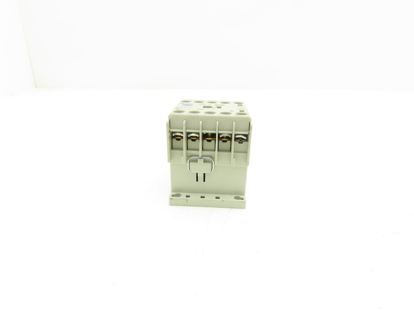 Allen Bradley 700-K31Z Relay 600V 10A 24VDC Coil Series B Lot of 12