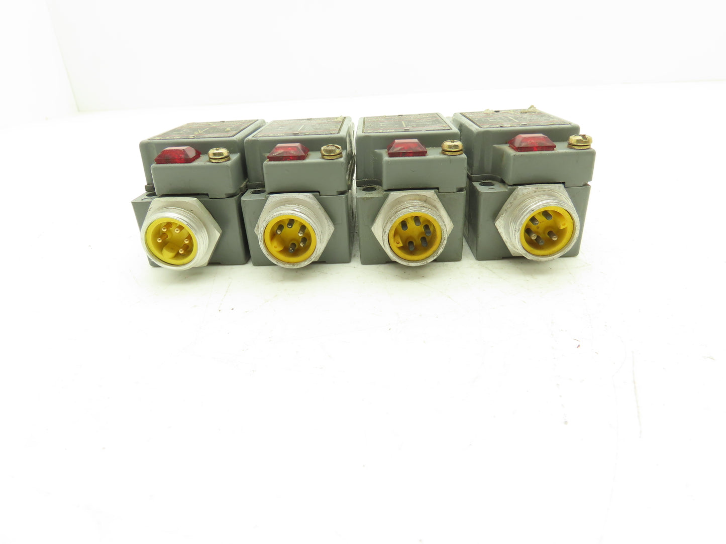 Cutler Hammer E50SAN Limit Switch w/E50DT3 Actuator Head 120VAC 1NO 1NC Lot of 4