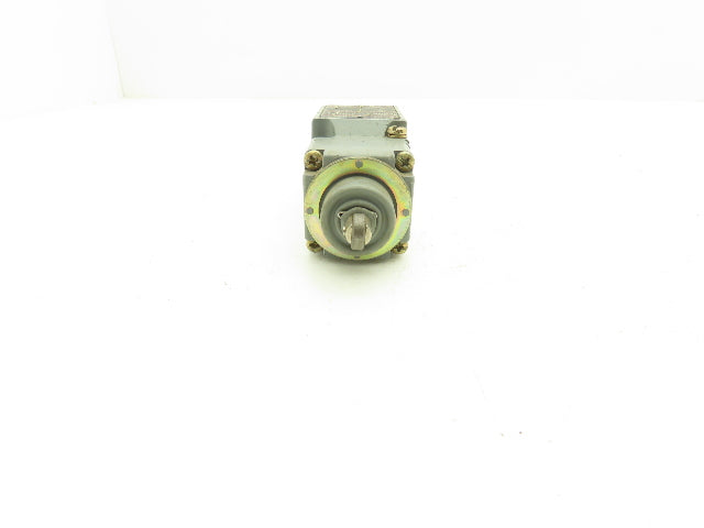 Cutler Hammer E50SAN Limit Switch w/E50DT3 Actuator Head 120VAC 1NO 1NC Lot of 4