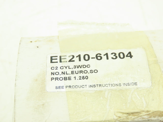Namco EE210-61304 Cylinder Proximity Switch Cylindicator 1.25" 10-30VDC Lot of 2