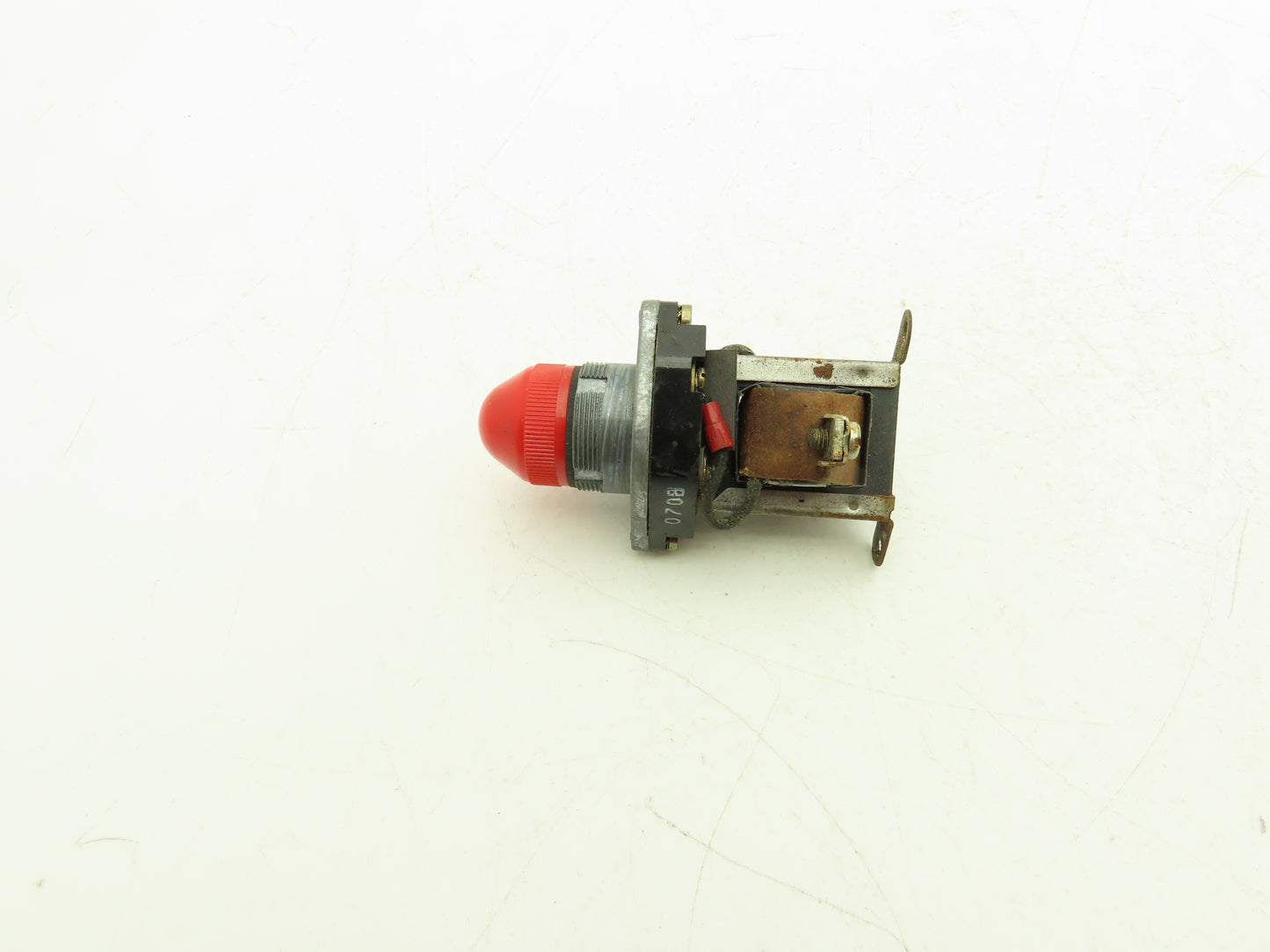 General Electric 468C452G4 Red Indicating Light 480V 30mm 7V Lamp VTG Lot of 2