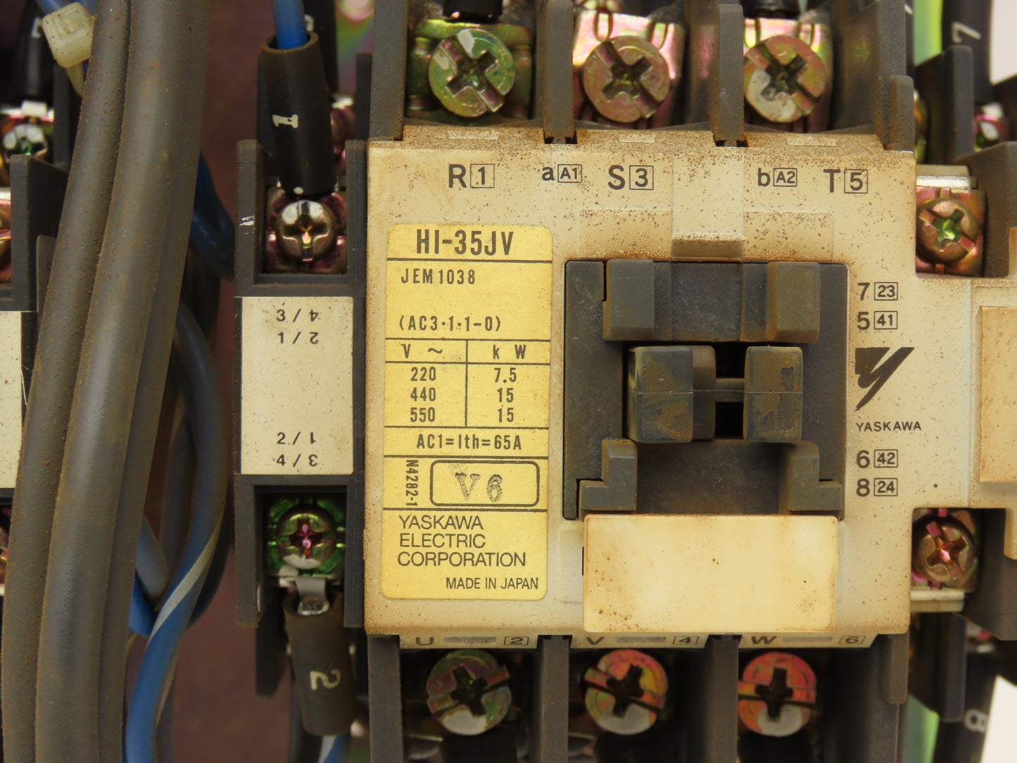 Yaskawa JZRCR-XPU05B-2 Robot Servo Controller Power Supply