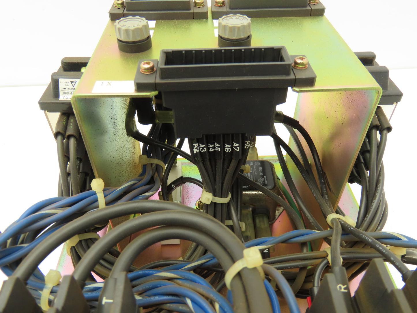 Yaskawa JZRCR-XPU05B-2 Robot Servo Controller Power Supply