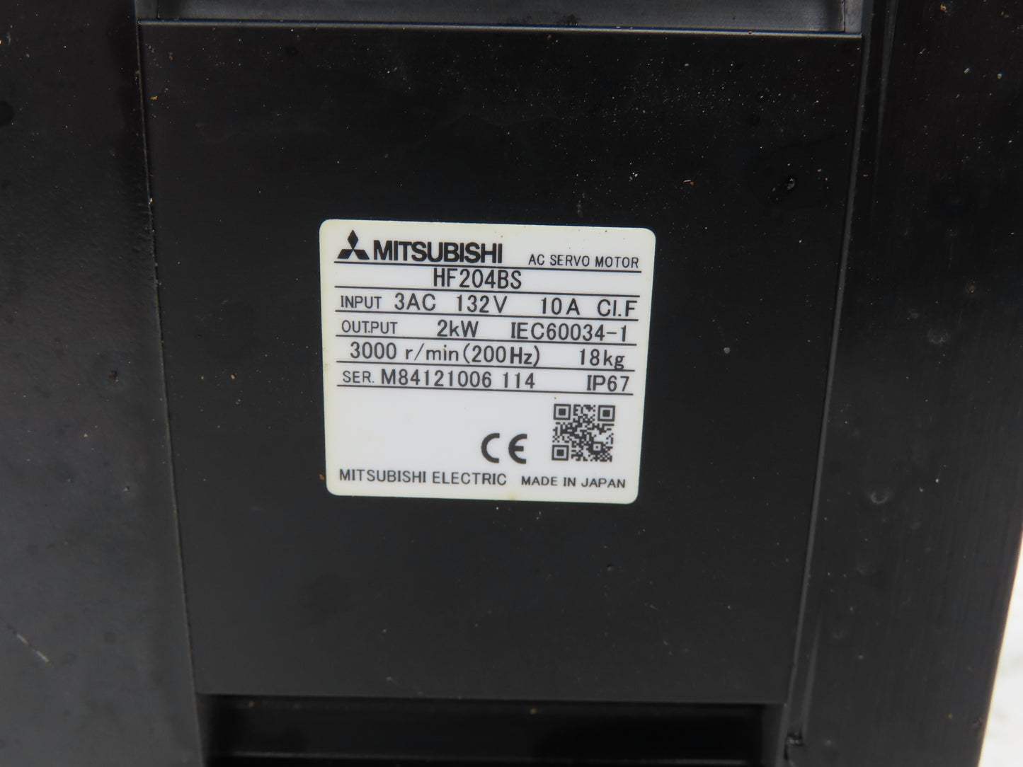 Mitsubishi HF204BS AC Servo Motor 2kw 132V 3PH 3000rpm -Plug Damaged-