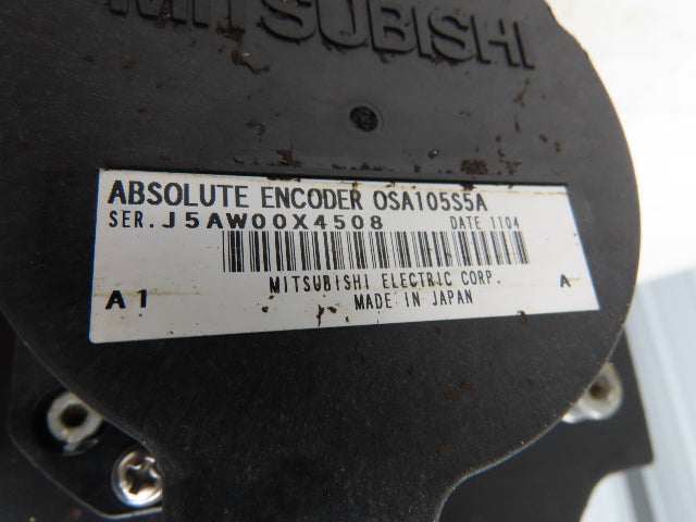 Mitsubishi HF204BS AC Servo Motor 2kw 132V 3PH 3000rpm -Plug Damaged-