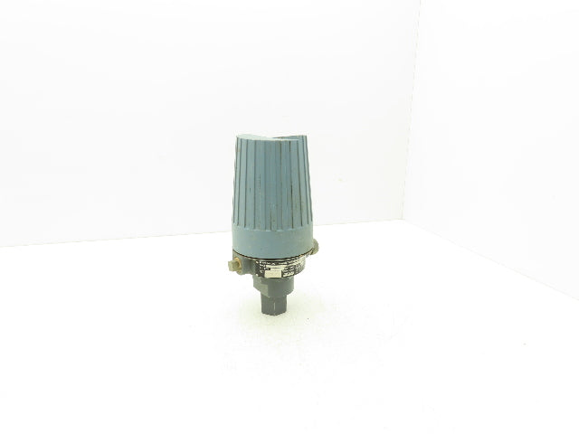 Foxboro E94-Q30L Temperature Transmitter 50-250°F 30VDC Haz Loc No Probe