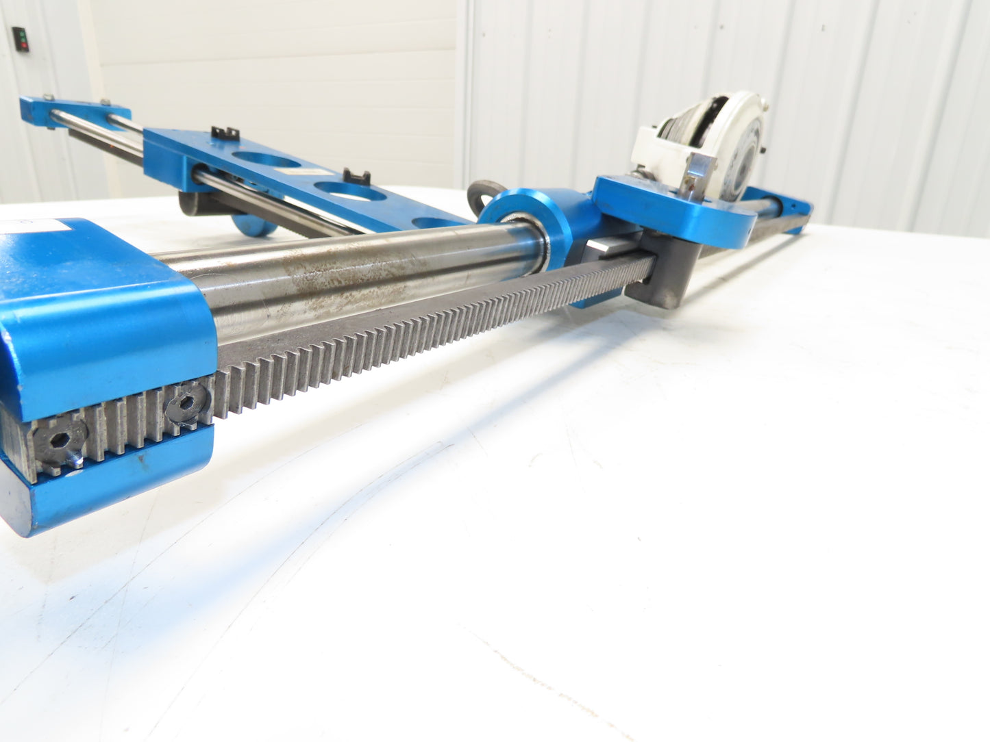 GCI 04082151C Tool Balancer Robot 3-Axis Slide Arm Pick and Place No Motors