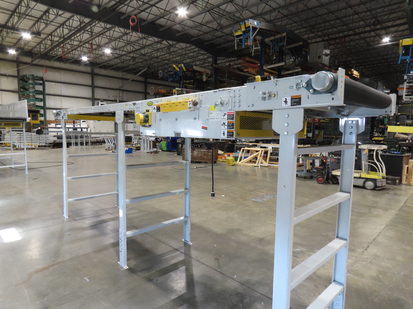 Hytrol HSS 43"x 17' Slider Bed Conveyor 41" Belt 3Hp 3PH Center Drive 165fpm