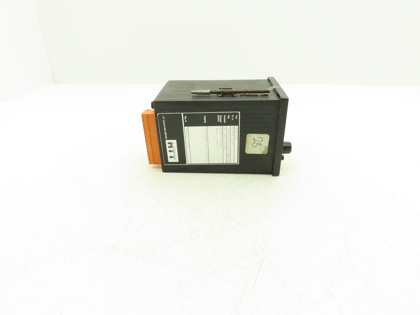 HTT R 901 1829 Temperature Controller 110V 48-62Hz 32-572°F