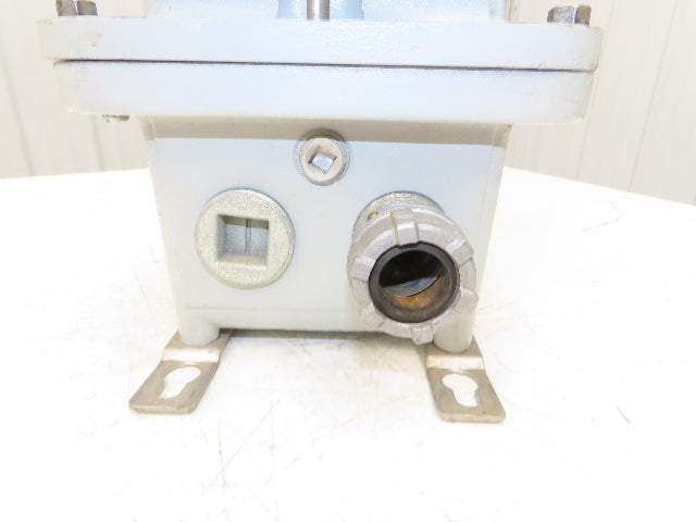 Appleton DBR6034DS DBR Receptacle 60A 3W 4P Disconnect Pin Sleave Plug