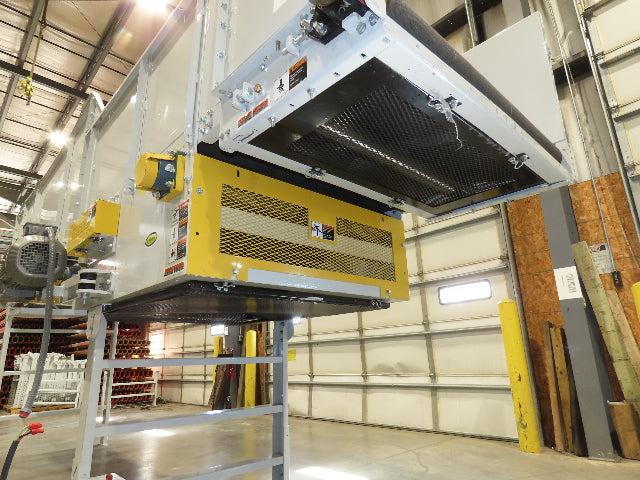 Hytrol BPC 43"x 17' 6" Slider Bed Conveyor 41" Belt 3Hp 3PH Center Drive 160fpm