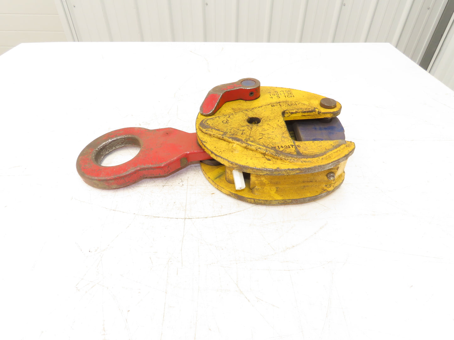 Terrier 4.5/TSE Lifting Clamp 4.5 Ton 0 to 1-3/4"