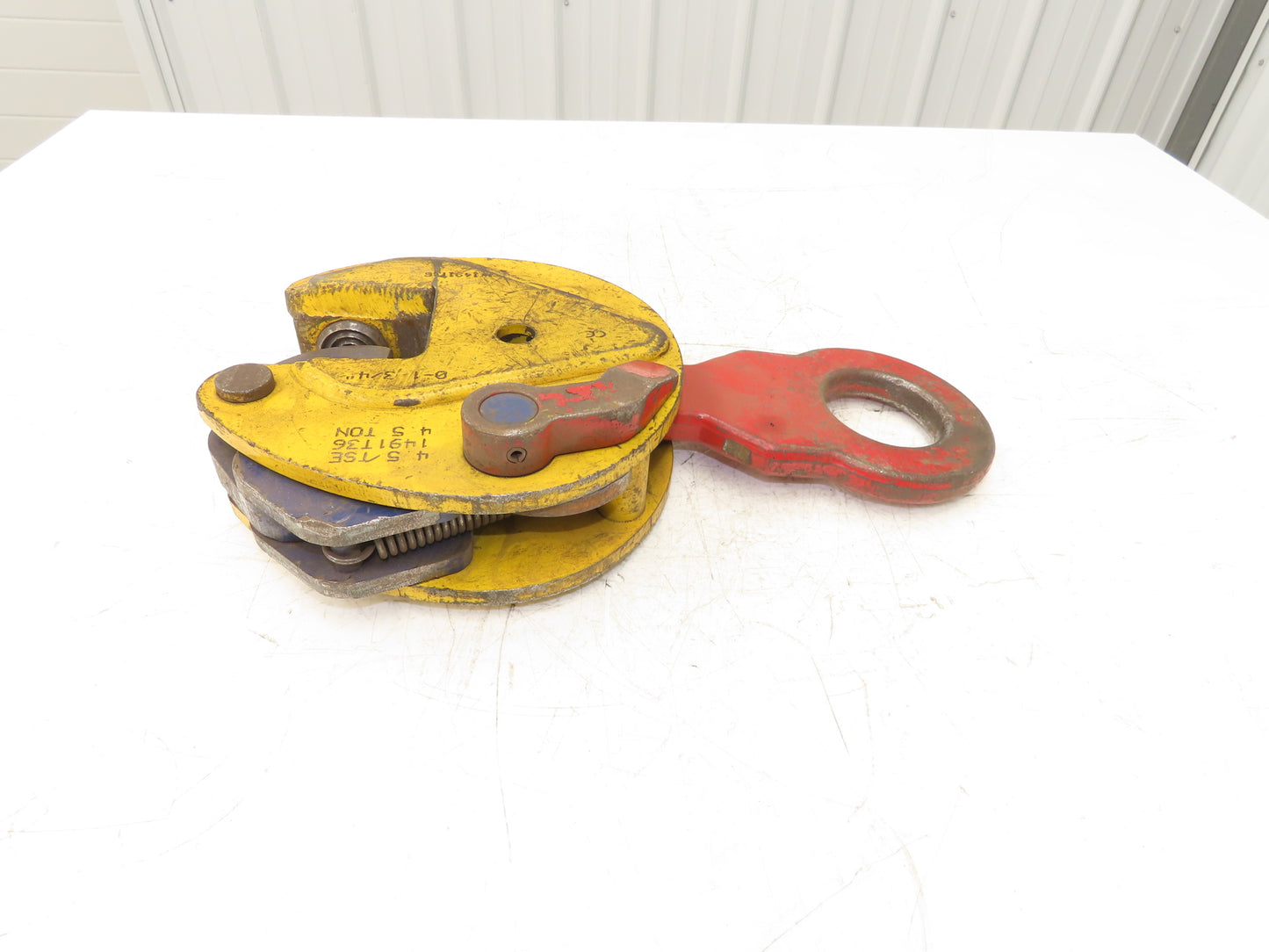 Terrier 4.5/TSE Lifting Clamp 4.5 Ton 0 to 1-3/4"