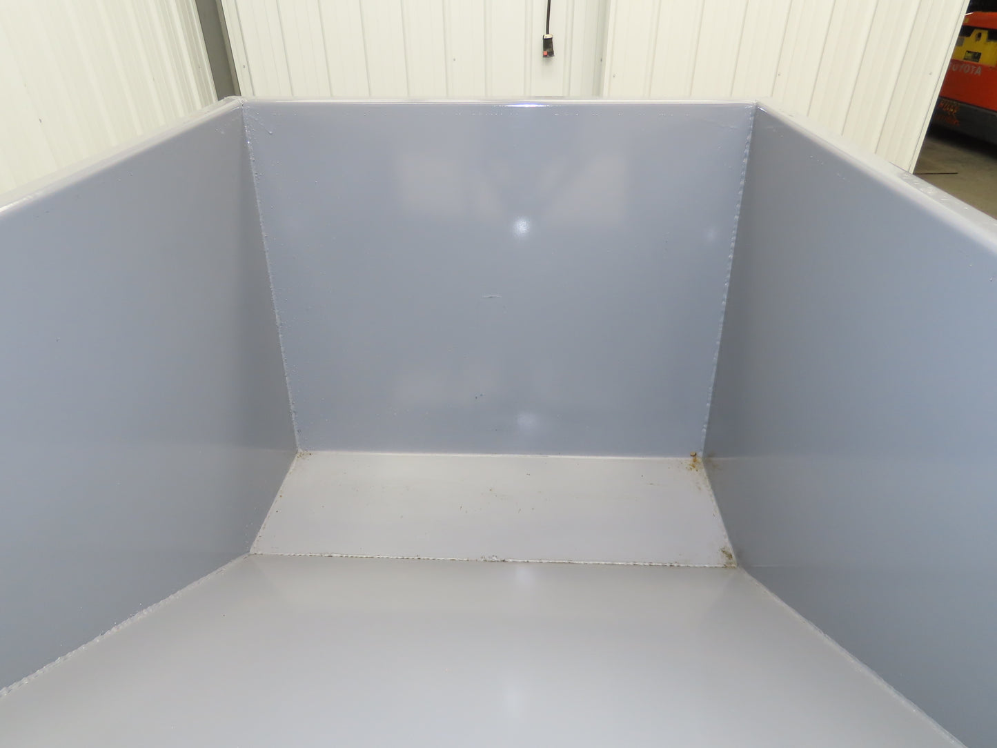 Wright 75555-GRY 3/4 YD Self Dumping Hopper 4000lbs Trash Recycling 10 Gauge Bin