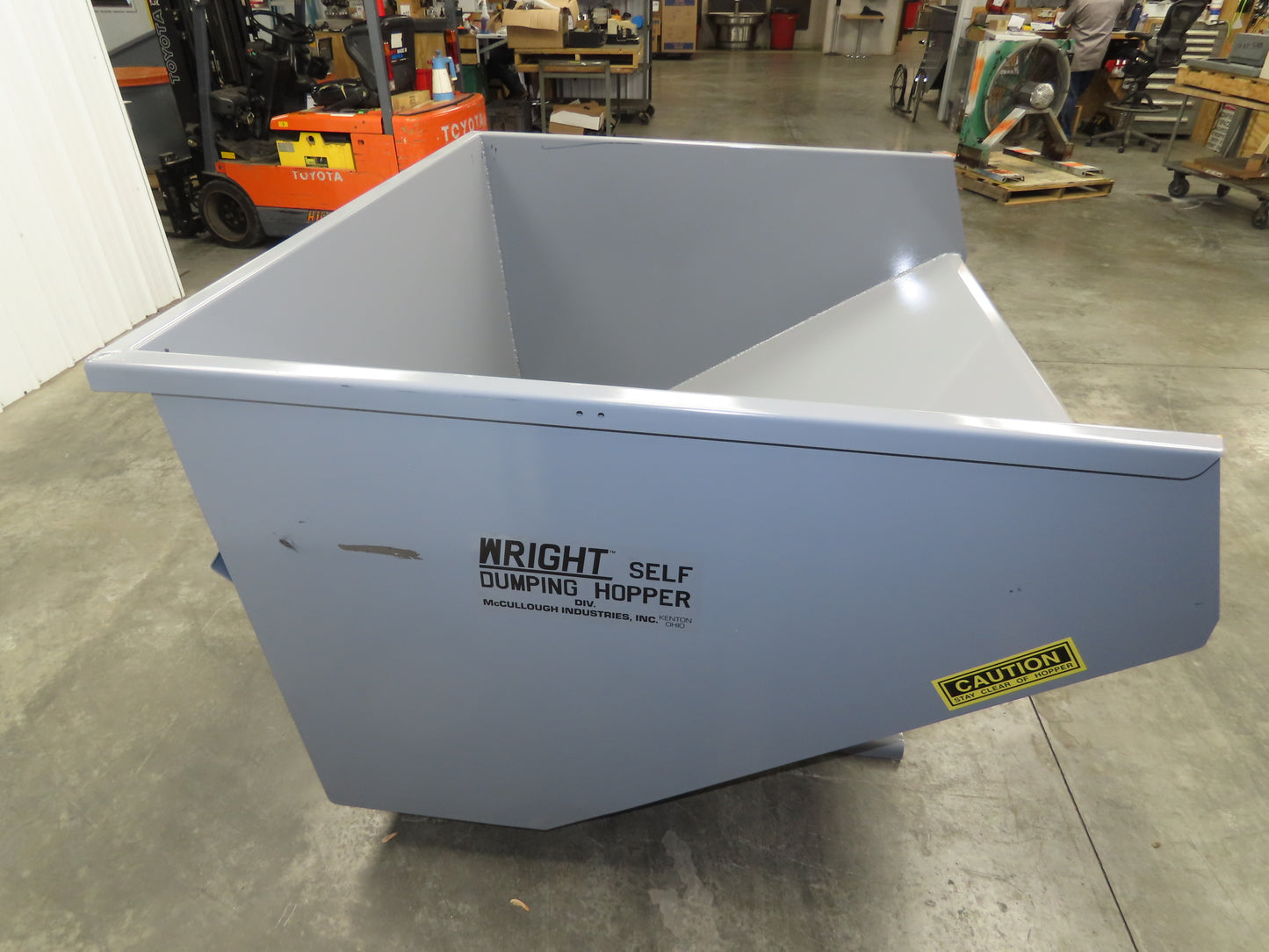 Wright 26099-GRY 2-1/2 YD Self Dumping Hopper 4000lbs Trash Recycle 10 Gauge Bin