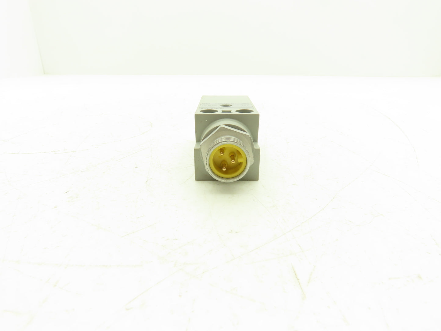 Allen Bradley 871P-C13CCT Proximity Sensor Switch BUL. 871P Ser B