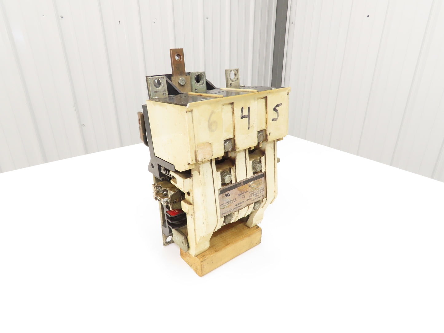 Westinghouse 2045A40G05 AC Motor Starter Contactor 600V 3Ph 120V Coil