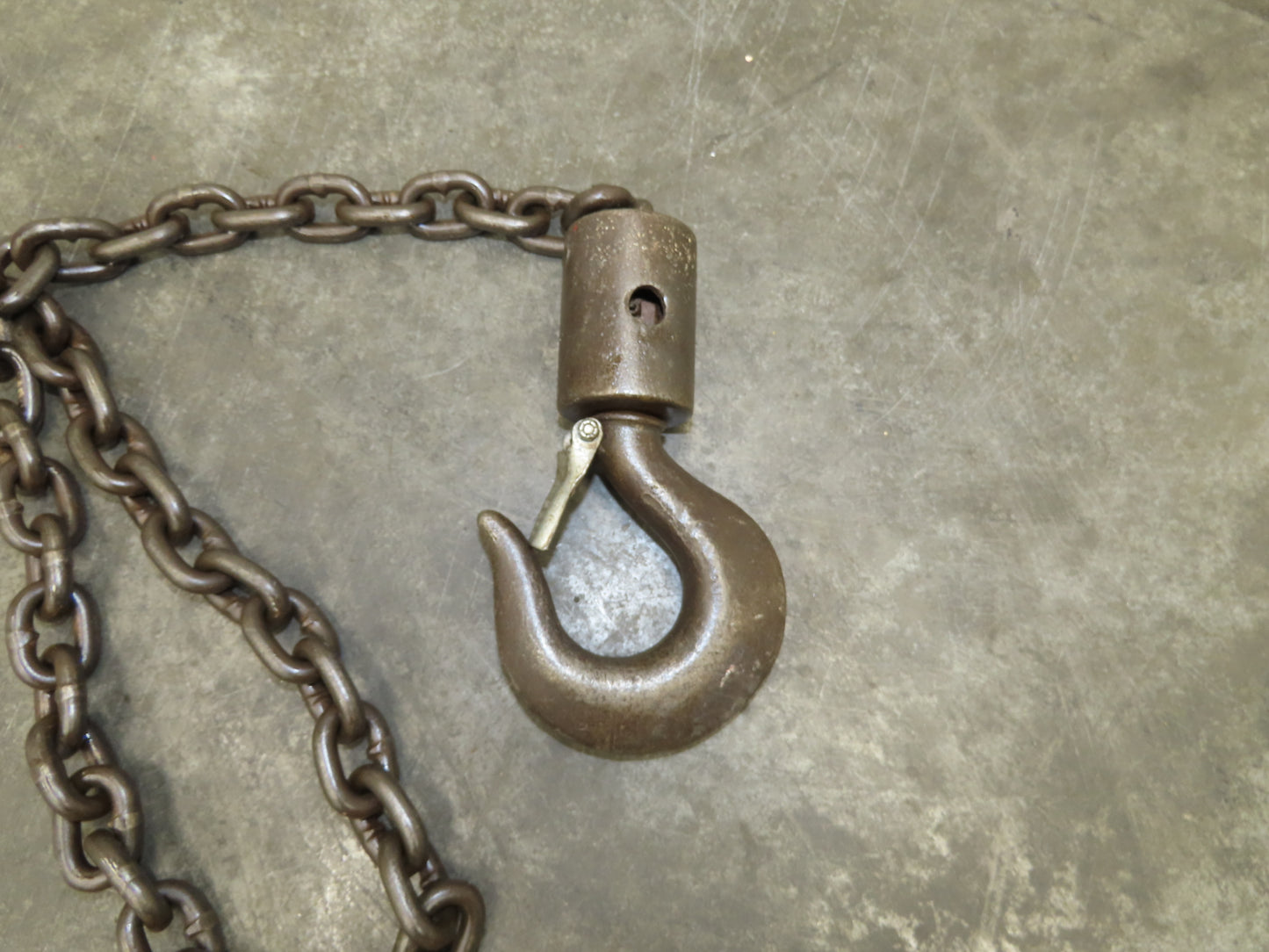 CM Model M Cyclone 1 Ton 2000Lb Manual Chain Fall Hand Hoist 29' Lift