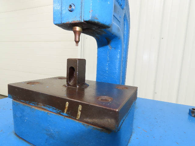 Famco 6 Punch Press 1-1/4 Ton Mechanical Kick Foot Pedal Cast Iron Size 6 Pace