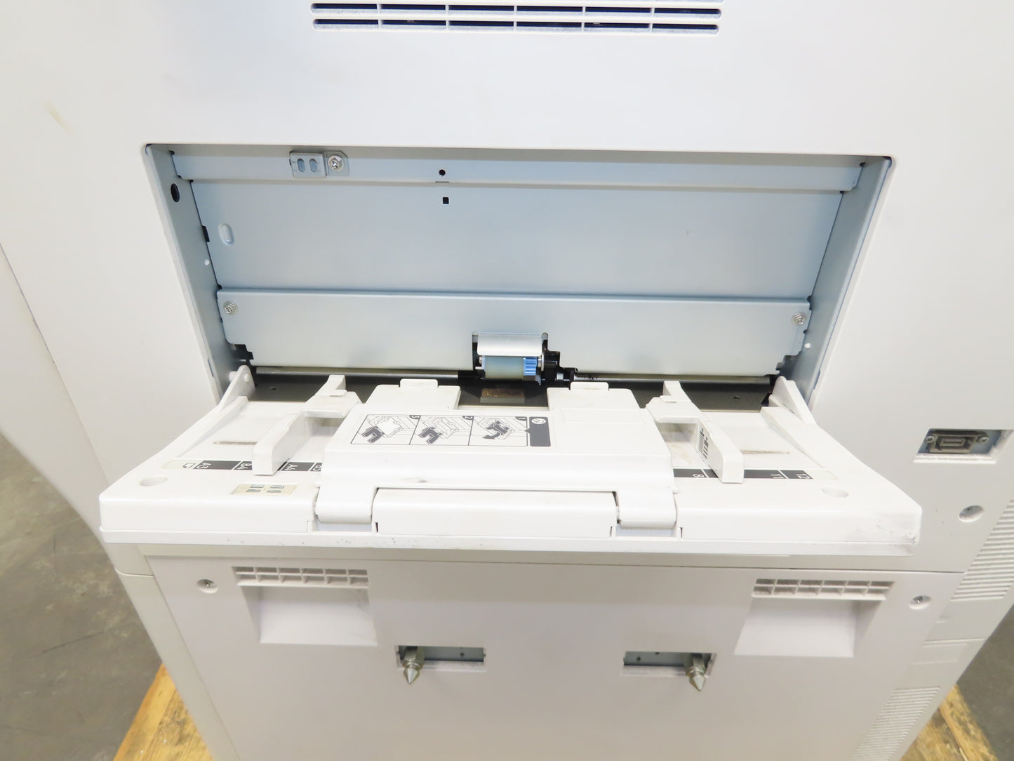 Ricoh Aficio MP 9003 Laser Mono BW Printer Copier Scan Duplex 90PPM Touch Screen
