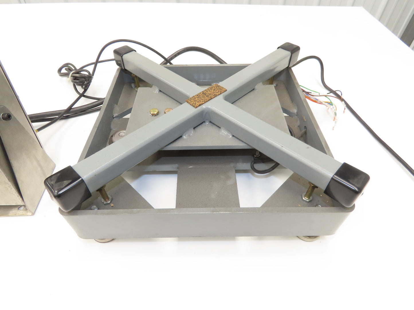 MODEL 560 B-Tek BT-1212-10-CS-SP Scale with GSE Digital Readout 10 Lbs Capacity