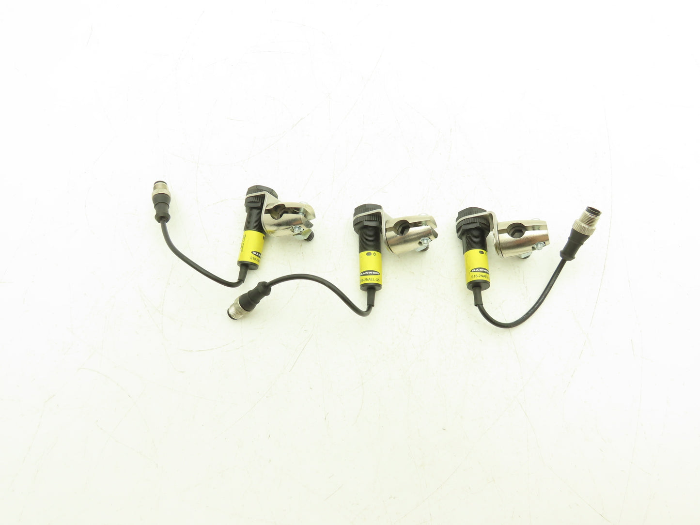 Banner S18-2NAEL-Q5 Photoeye Sensor Emitter 18mm 10-30VDC Lot of 3