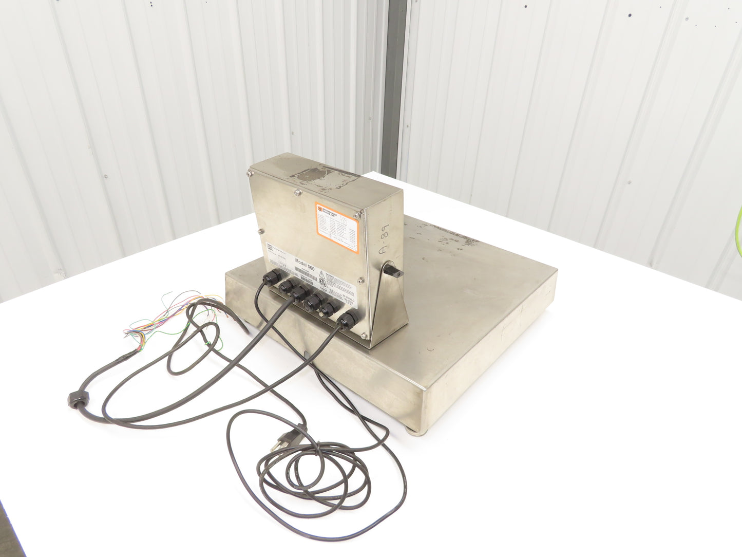 MODEL 560 B-Tek BT-1818-50-CS-SP Scale With GSE Digital Readout 50 Lbs Capacity