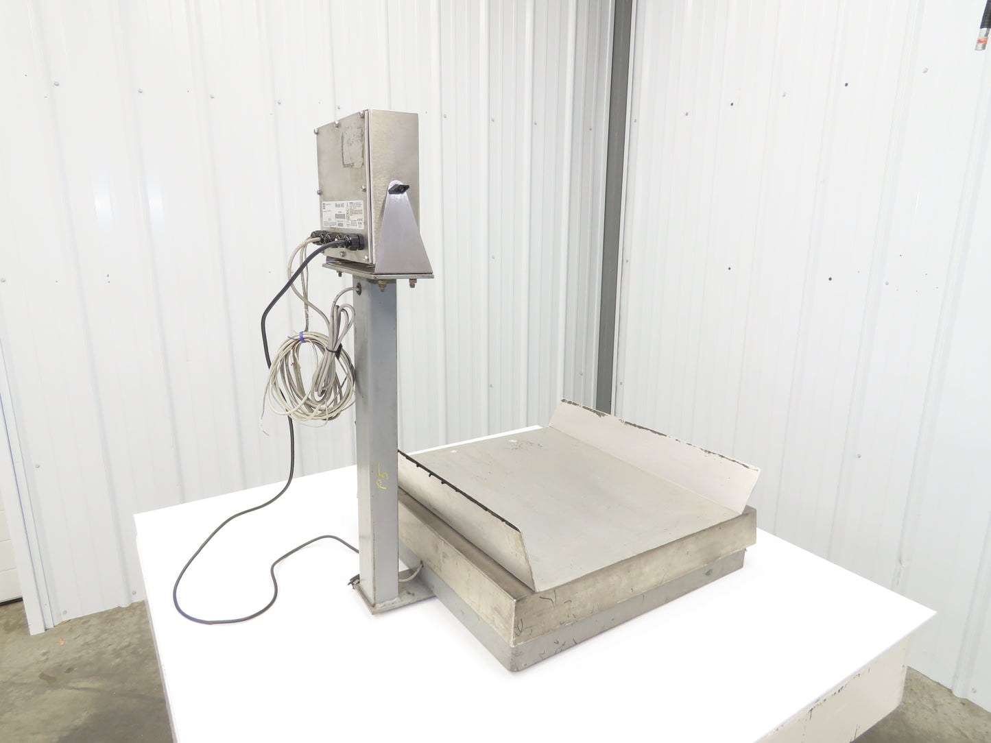 Model 465 B-Tek BT-2424-50-CS-SP Scale With GSE Digital Readout 50 Lbs Capacity