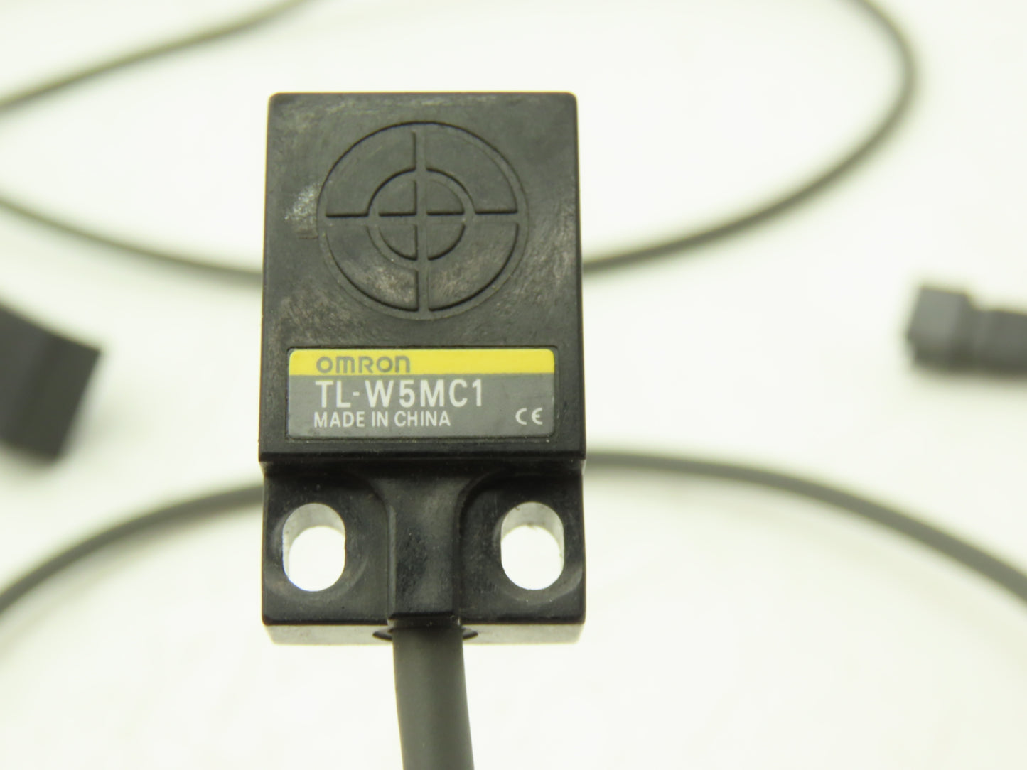 Omron TL-W5MC1 Inductive Proximity Sensor 3 Wire Lot of 4