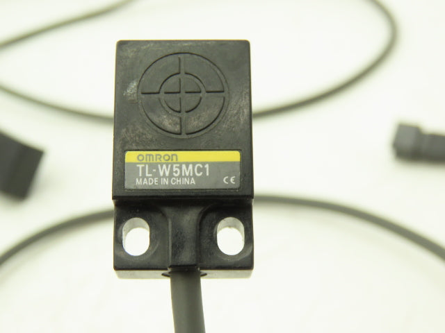 Omron TL-W5MC1 Inductive Proximity Sensor 3 Wire Lot of 4