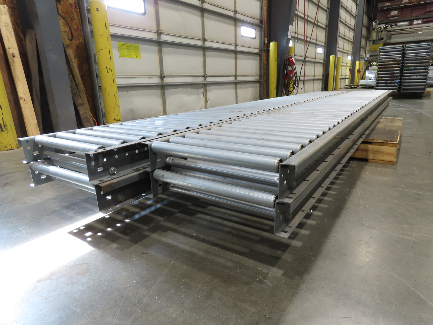 Intelligrated 18"x 12' Gravity Roller Conveyor 1-3/8"Roller 16"BF 4-Sections 48'