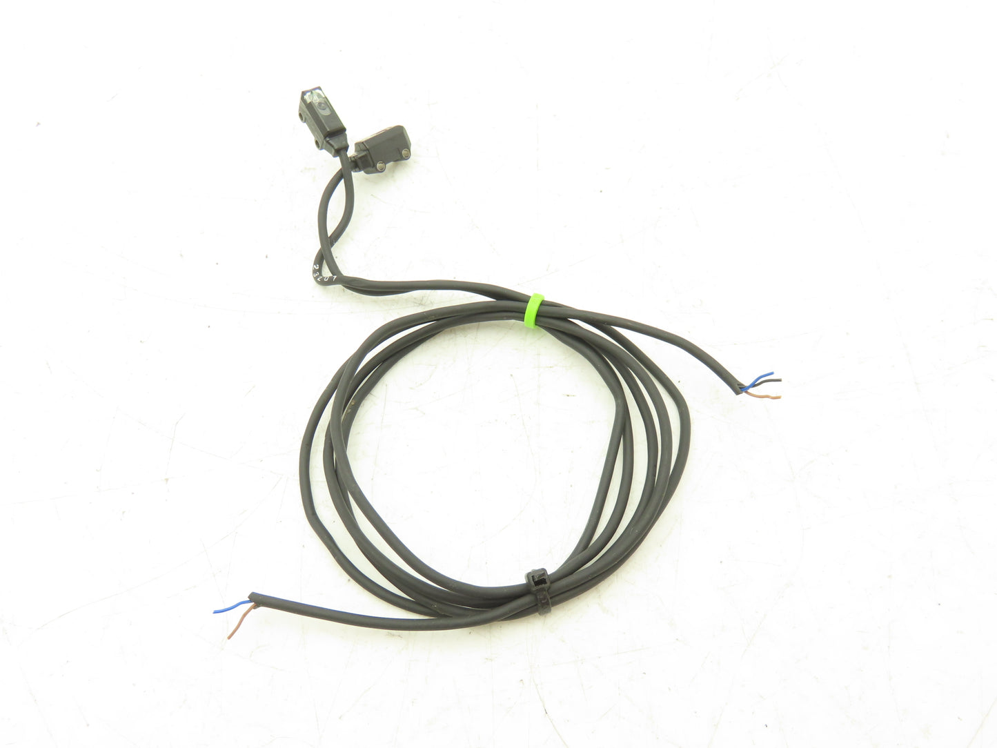 Omron E3T-ST12 Ultracompact Photoelectric Sensor Amplifier Through-Beam 1m NPN