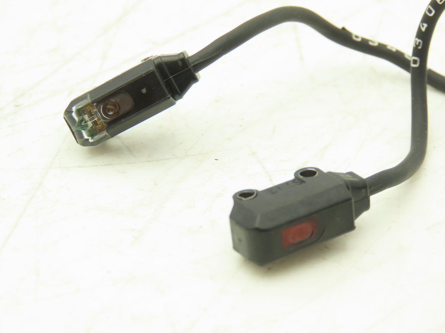 Omron E3T-ST12 Ultracompact Photoelectric Sensor Amplifier Through-Beam 1m NPN