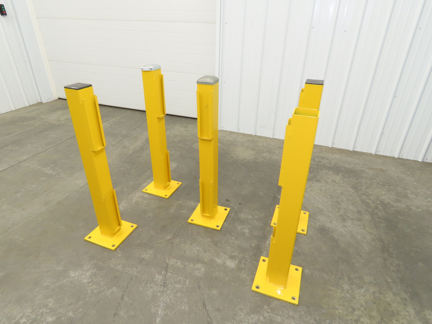 Safe ty 4RPE-42-DBL Stand Guardrail Post Double Rail End Post 4x4x42" Lot of 5