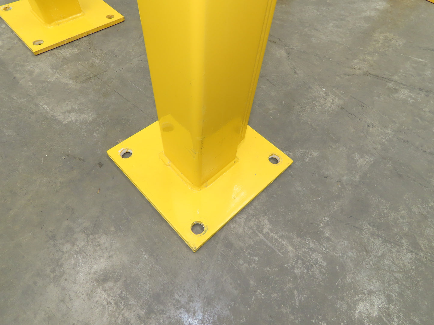 Safe ty 4RPE-42-DBL Stand Guardrail Post Double Rail End Post 4x4x42" Lot of 5