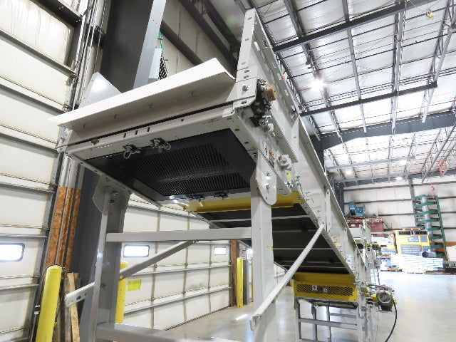 Hytrol HSS 31"x 20' Incline Belt Conveyor 3Hp 3PH Center Drive 120fpm 76-88"H