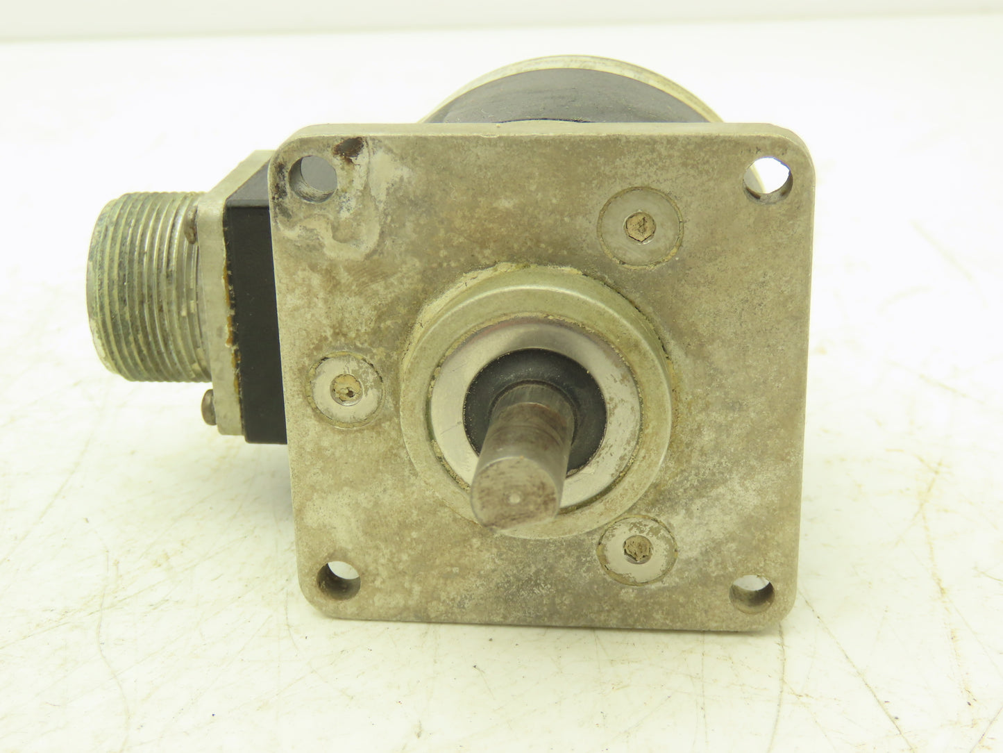 Encoder Products 725N-S-S-1000-Q-PU-1-F-1-SX-N-N-SPEC254 Rotary Enc 3/8" Shaft