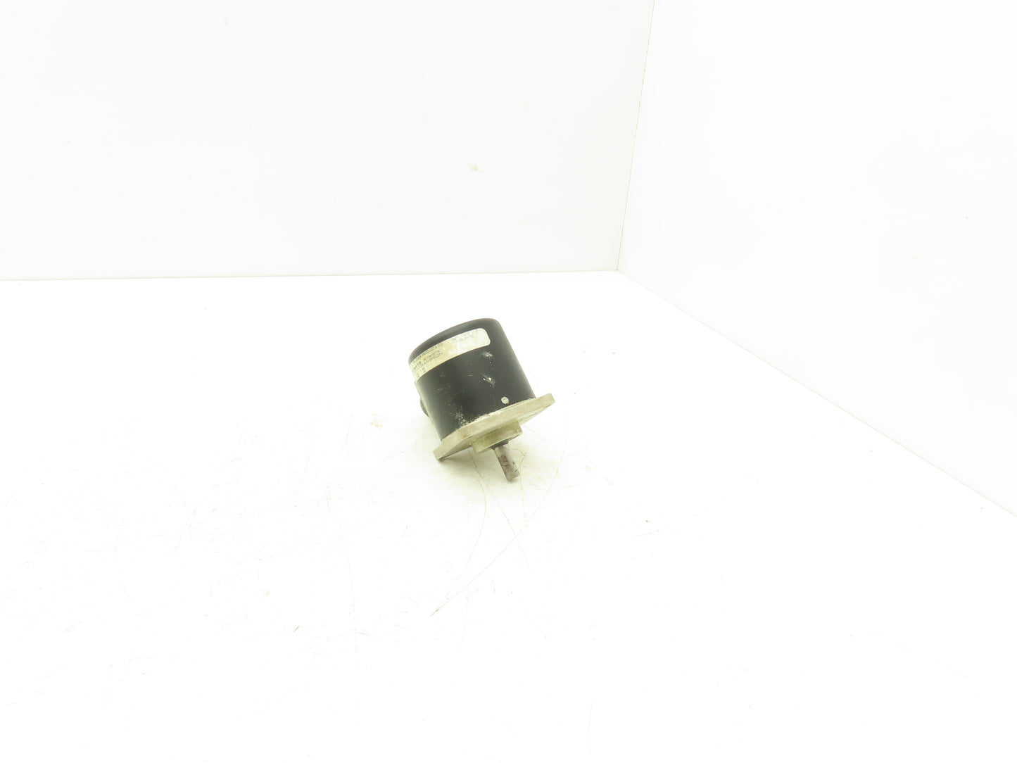 Encoder Products 725N-S-S-1000-Q-PU-1-F-1-SX-N-N-SPEC254 Rotary Enc 3/8" Shaft