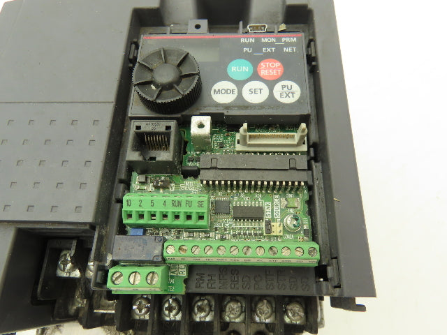 Mitsubishi FR-E740-060-NA E700 VFD AC Inverter 3HP 480VAC 6A 3PH