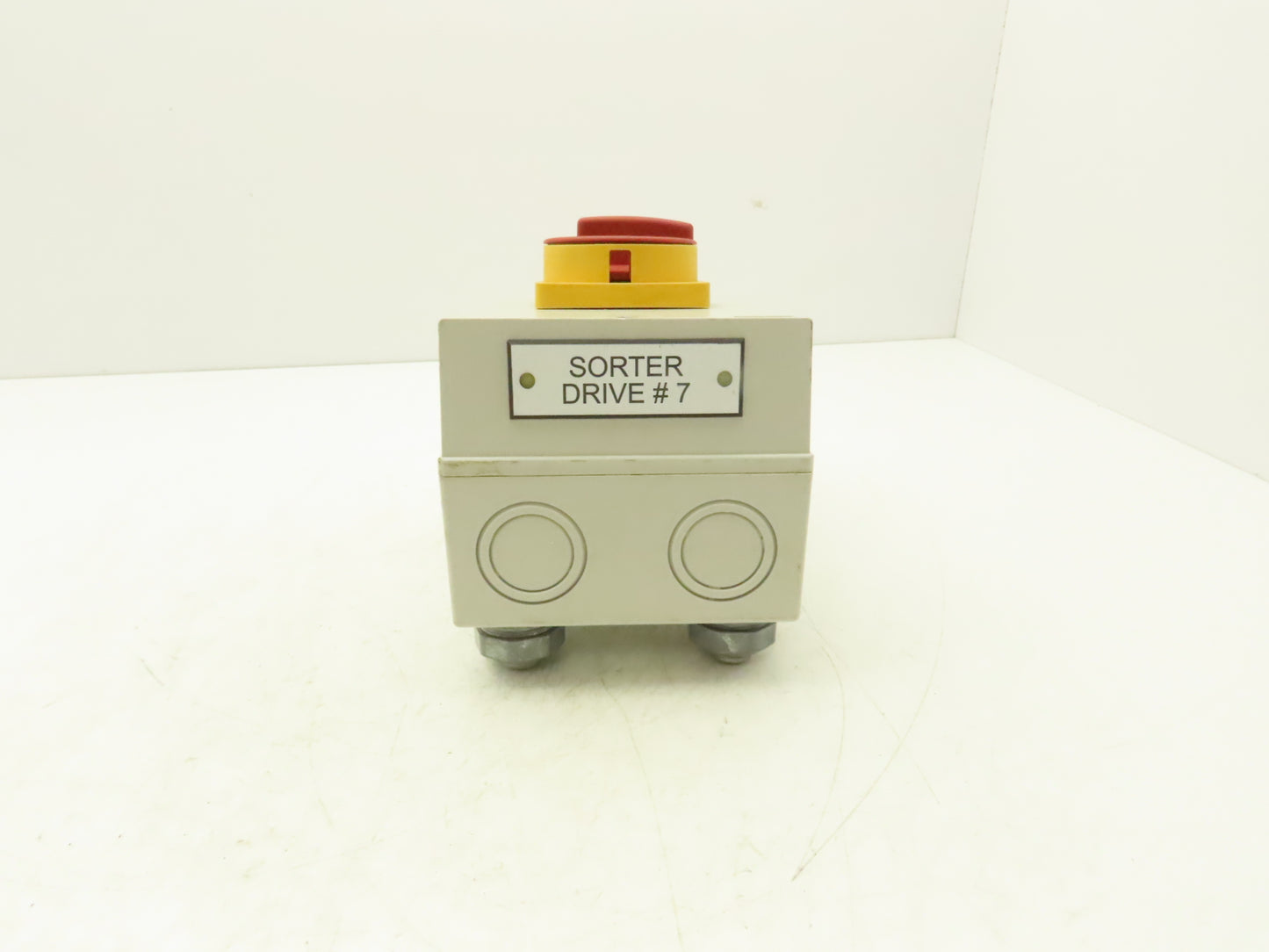 Allen Bradley 194E-A25-1756 Disconnect Load Switch 25A 600V 3PH 7x5x4" Enclosure