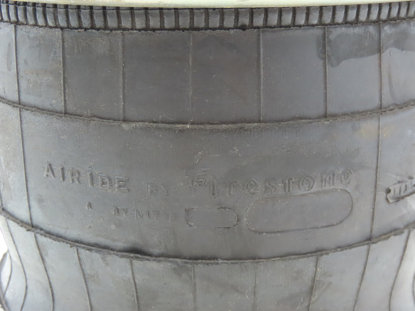 Firestone W01-358-9400 Airide Airbag Air Spring Style 9" Plate