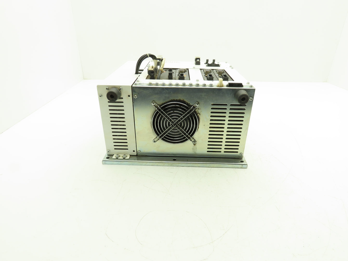 Hirata CRZC-N1512 Base Robot Controller 200VAC 50/60Hz 3ph 2.7A