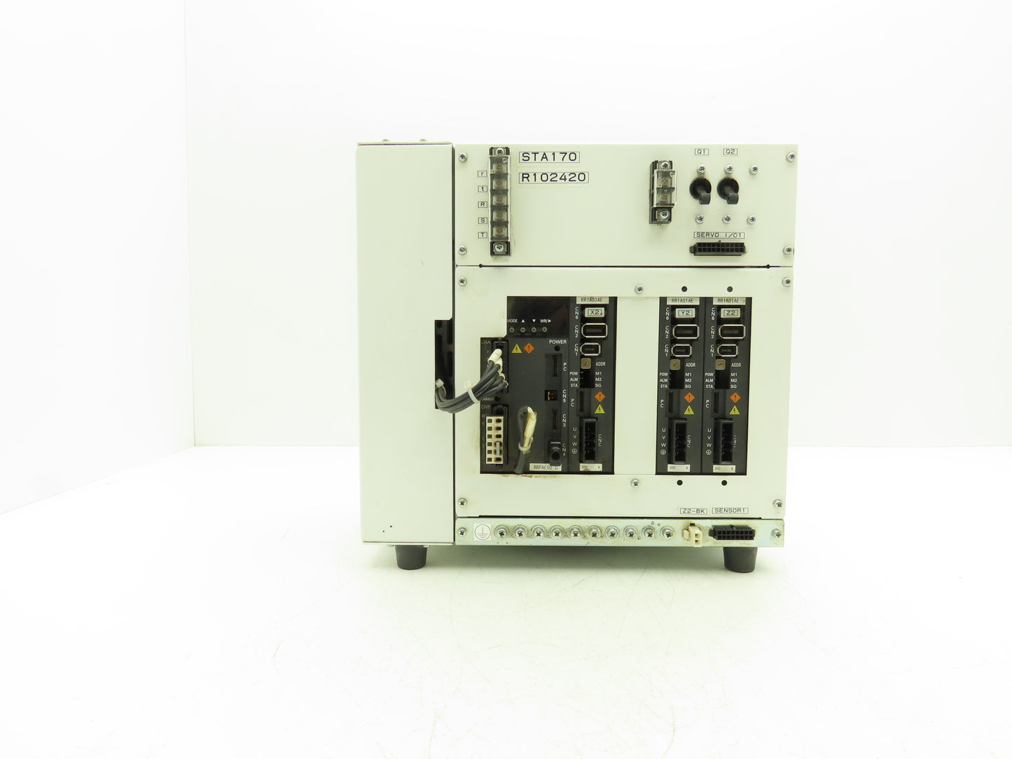 Hirata CRZC-N1512 Base Robot Controller 200VAC 50/60Hz 3ph 2.7A