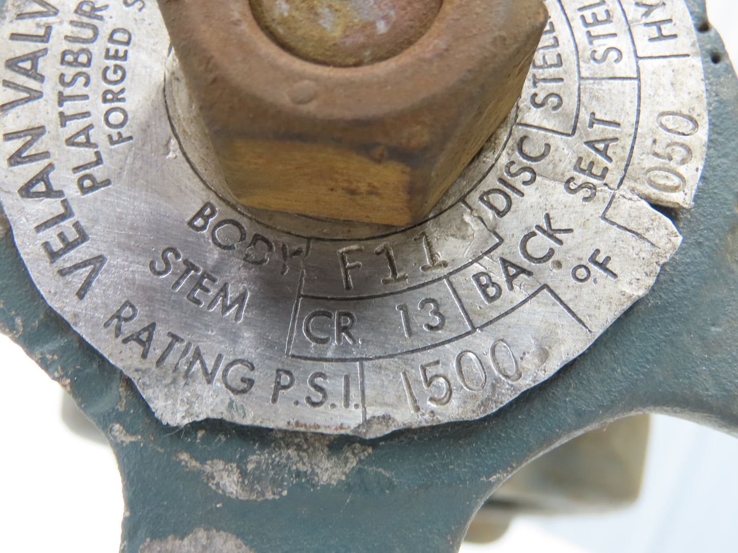 Velan No 376 F11 Globe Valve Y-Pattern 2" Socket Weld 1500psi Rising Stem