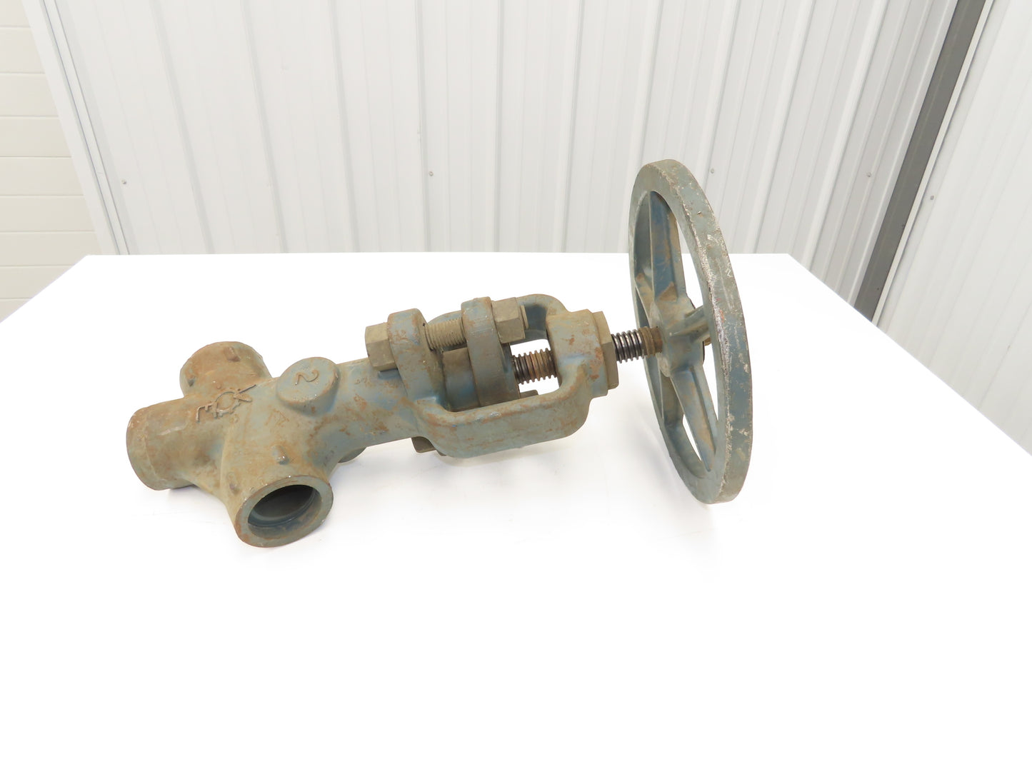 Velan No 376 F11 Globe Valve Y-Pattern 2" Socket Weld 1500psi Rising Stem