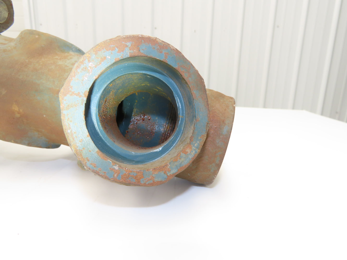 Velan No 376 F11 Globe Valve Y-Pattern 2" Socket Weld 1500psi Rising Stem